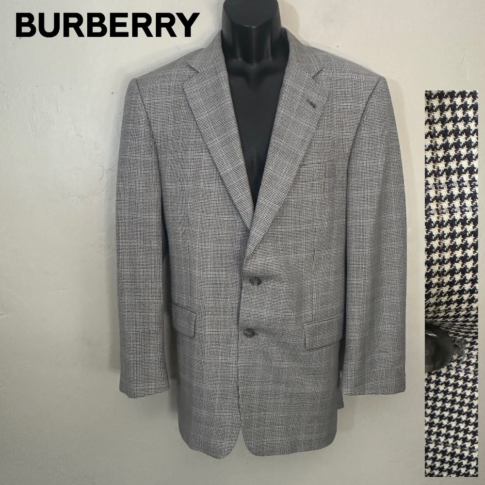 Burberry Microplaid Blazer 40R Gently worn Made in USA 100% wool 2 button
